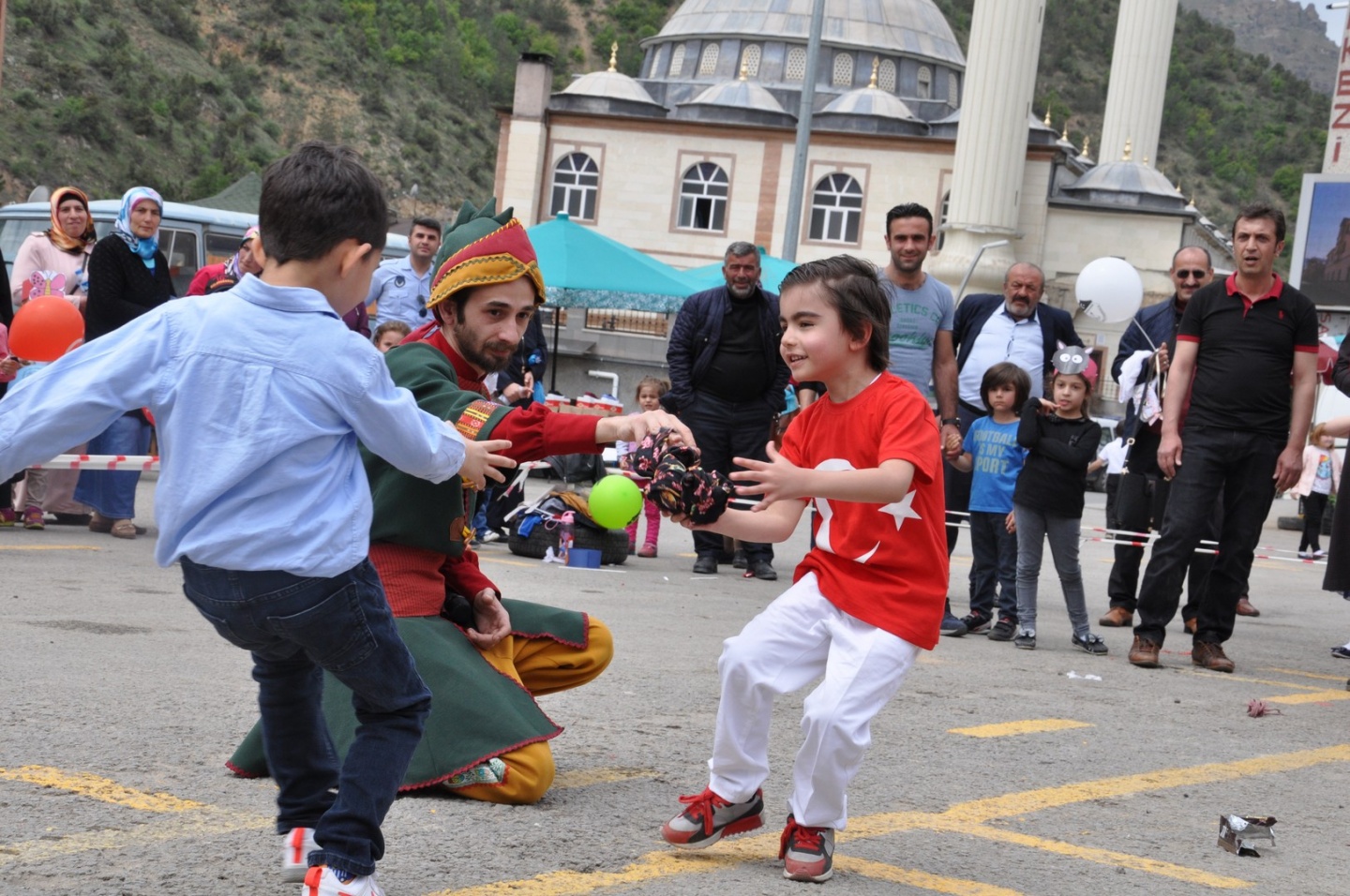 Minikler Okul Öncesi Eğitim Şenliği'nde 98