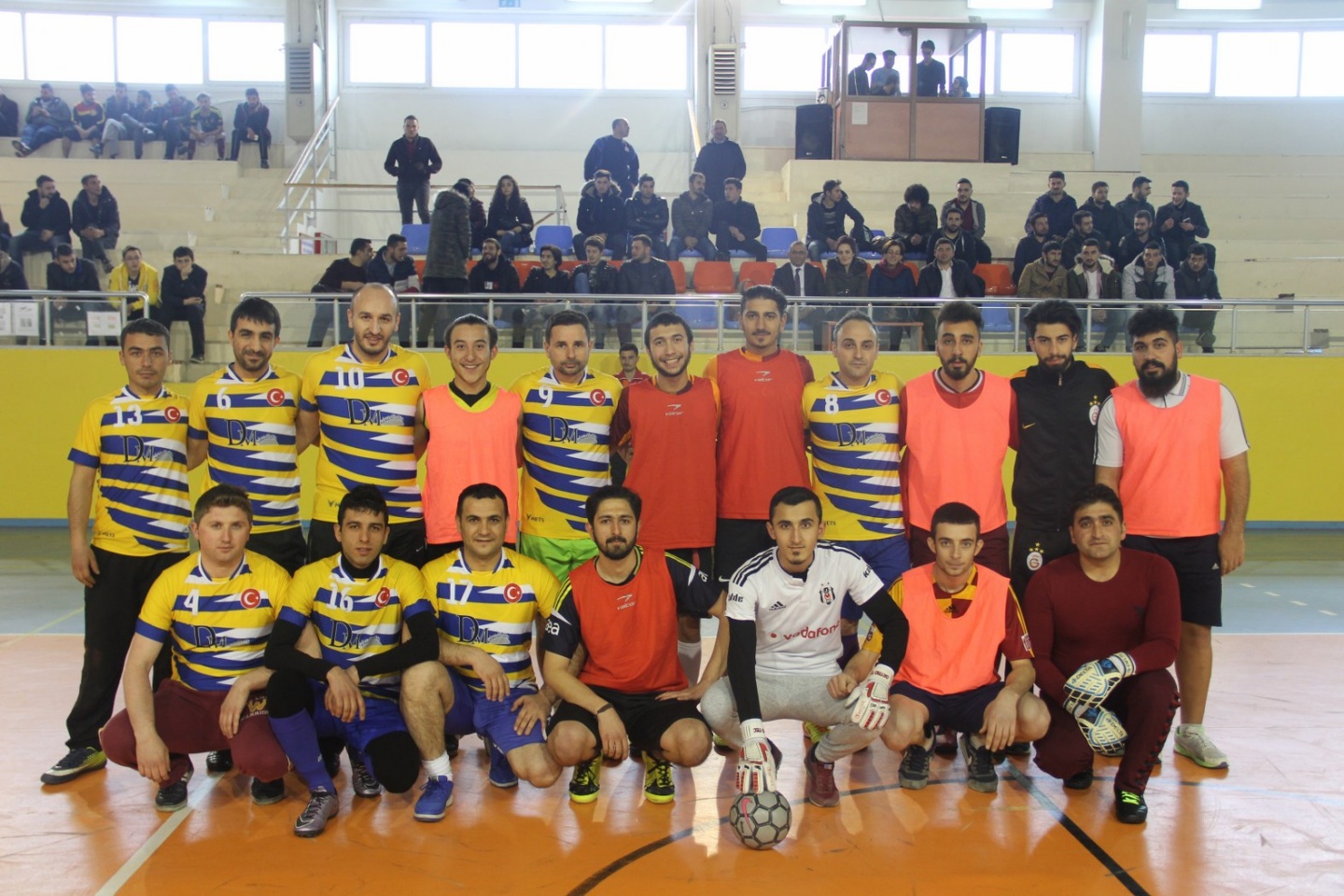 Kelkit’te Futsal Salon turnuvası düzenlendi 1