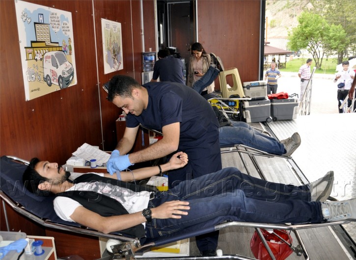 Üniversite Öğrencilerinden Kan Bağışına Yoğun İlgi 1