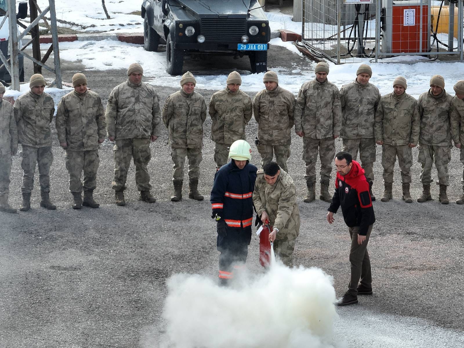 Jandarma’ya yangın eğitimi 10