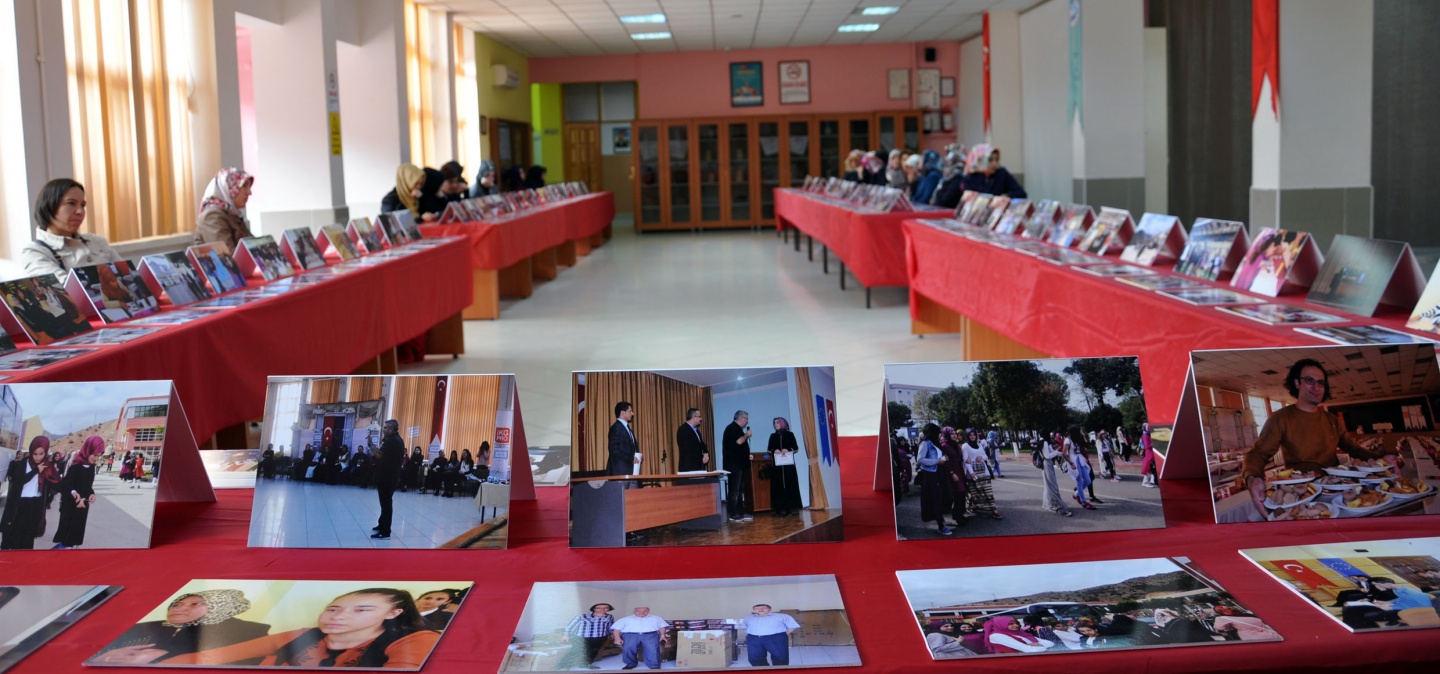 ‘Kızlarımız Okullaşıyor, Üniversiteler ve İş Alanlarıyla Buluşuyor’ projesi sona erdi 4