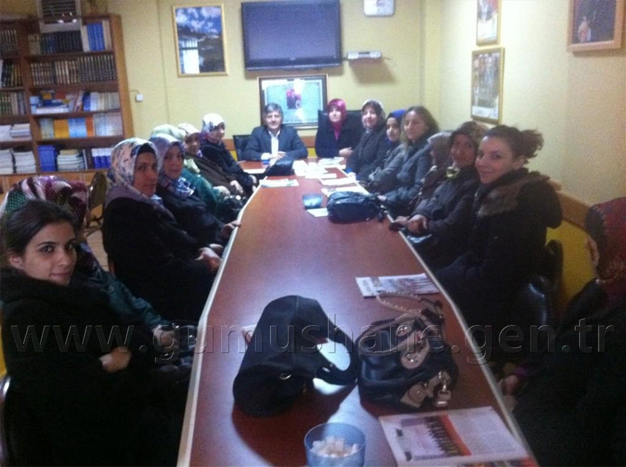 Milletvekili Aydın, AK Parti Kadın Kolları İle Bir Araya Geldi 2