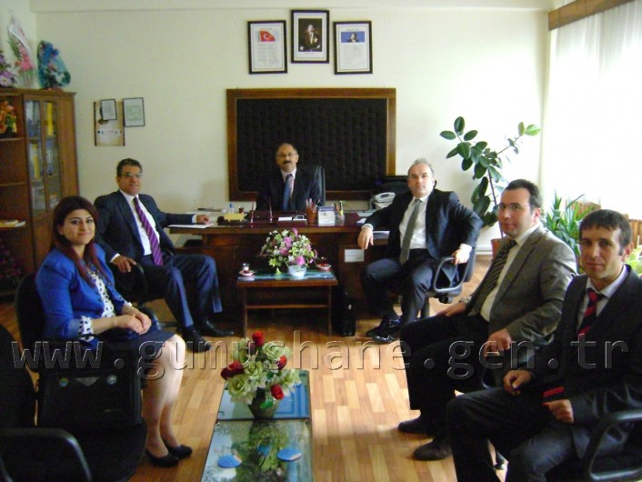 Kanuni Ticaret Meslek Lisesinde Avukatlık ve Noterlik Mesleği Konulu Seminer Düzenlendi  1