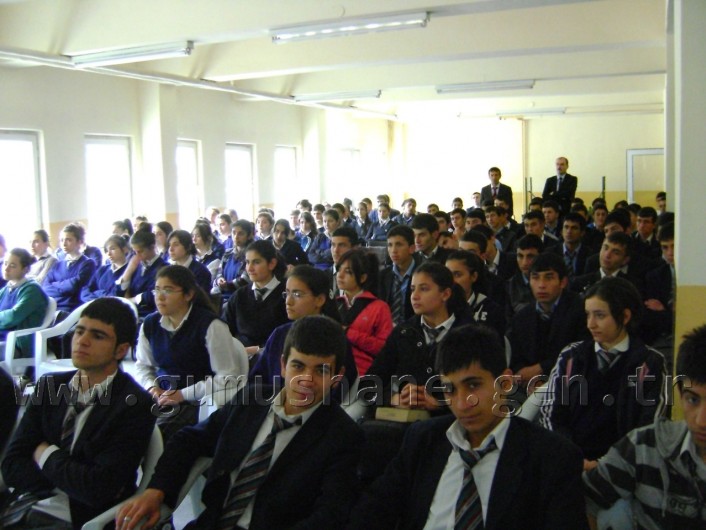 Kanuni Ticaret Meslek Lisesinde Avukatlık ve Noterlik Mesleği Konulu Seminer Düzenlendi  2