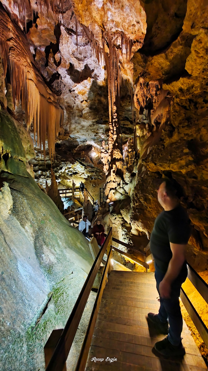 150 milyon yıllık Karaca Mağarası’nda sezon devam ediyor 13