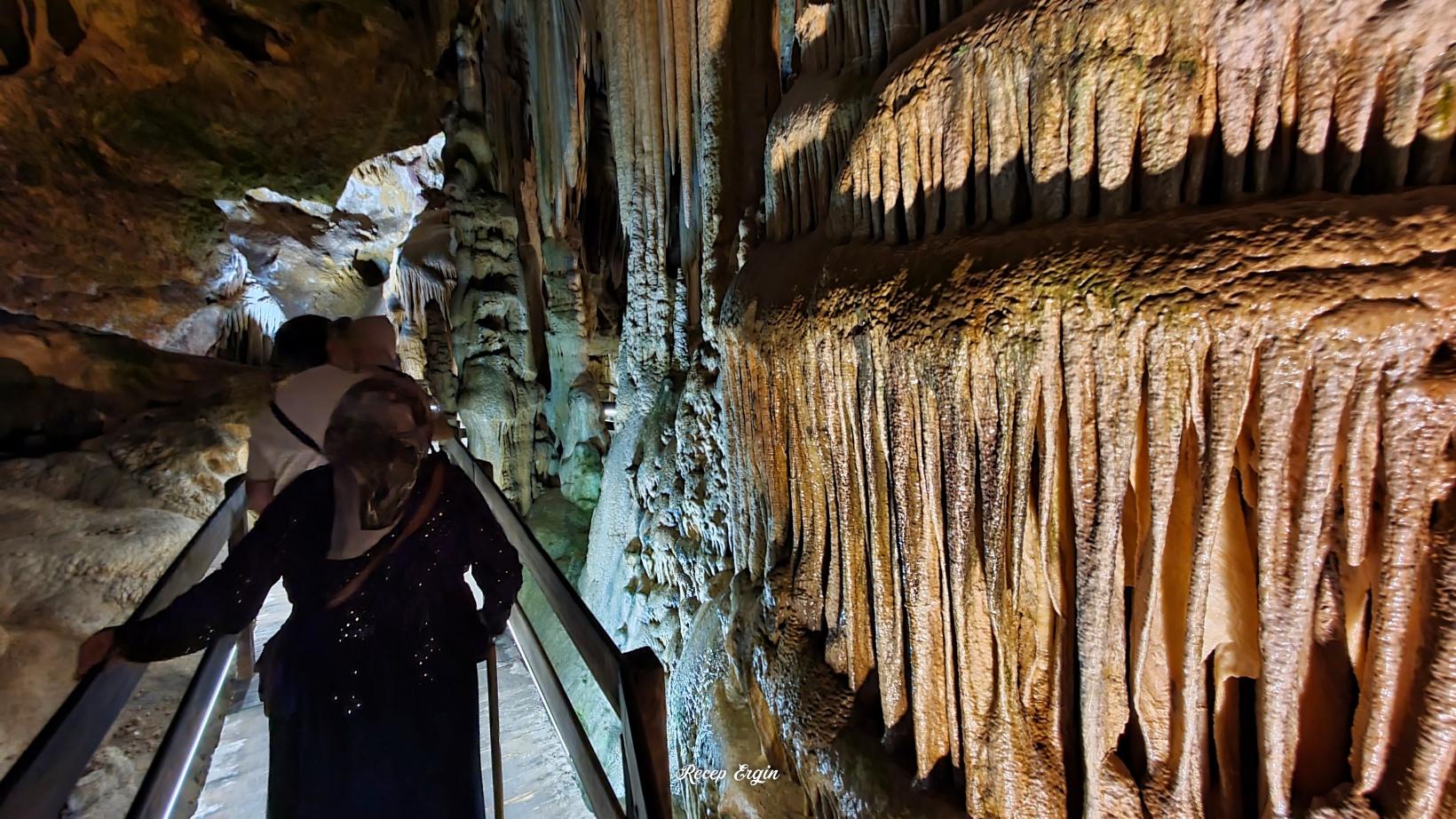 150 milyon yıllık Karaca Mağarası’nda sezon devam ediyor 12