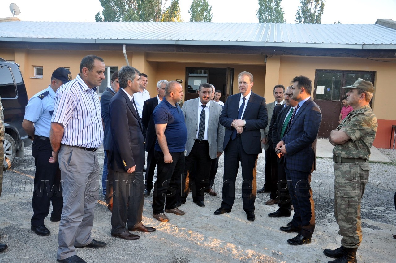 Vali Yavuz Kelkit İlçesinde İncelemelerde Bulundu 3