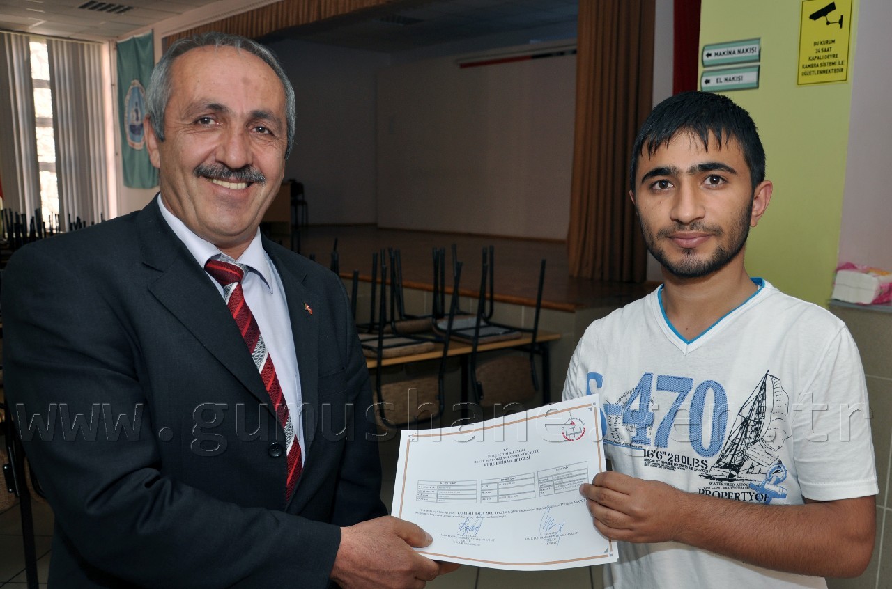 Gümüşhane'de Arapça A-1 Kursu Tamamlandı 10