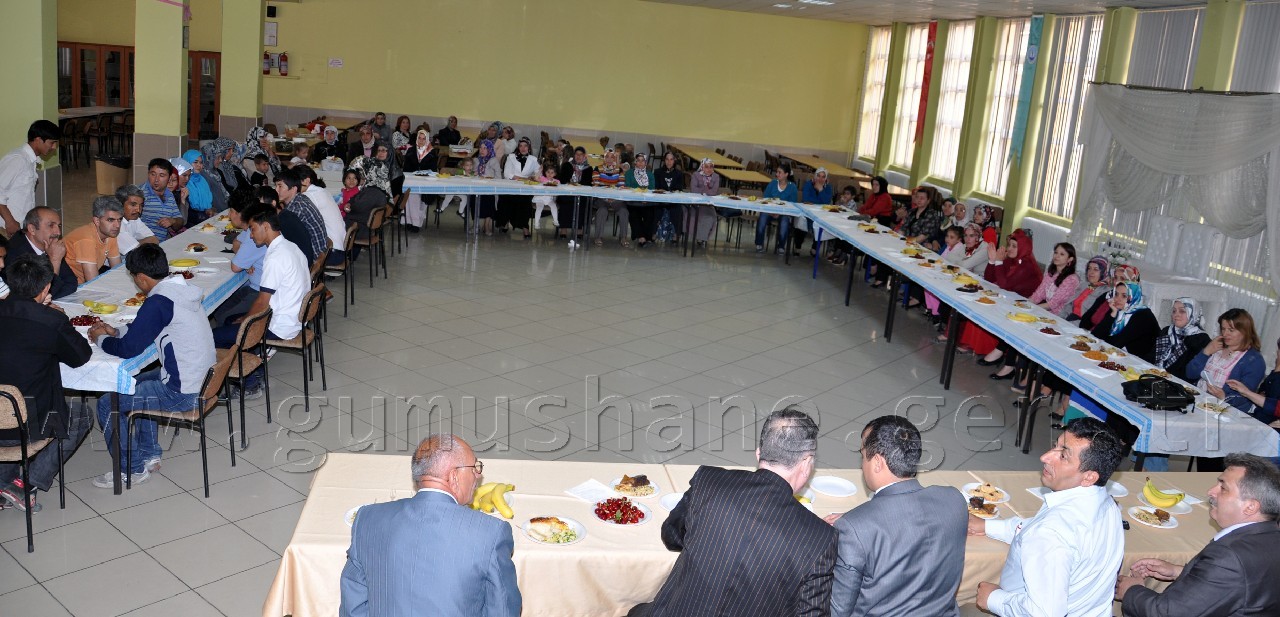 Halk Eğitim Merkezinde Belge Yağmuru 2