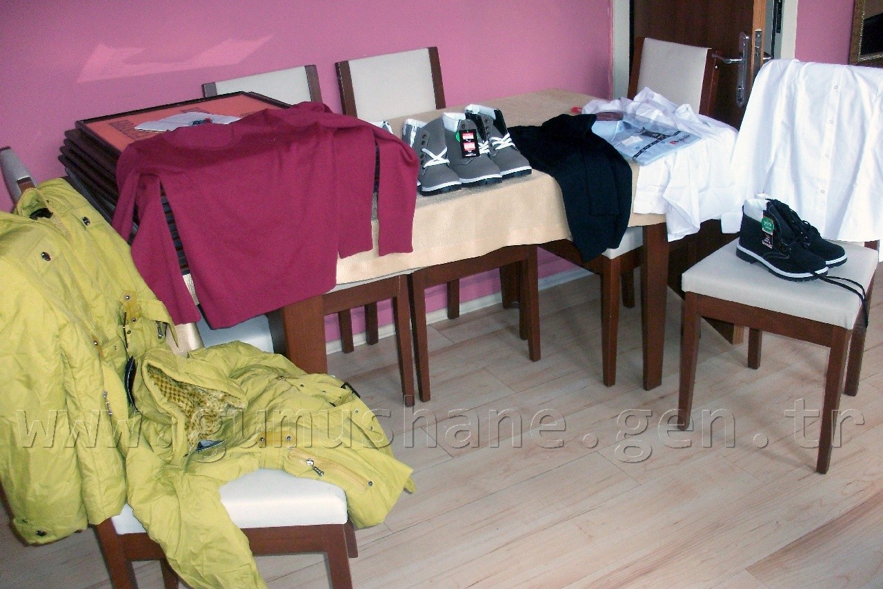 İhtiyaçlı Öğrencilere Kışlık Giyecek 2