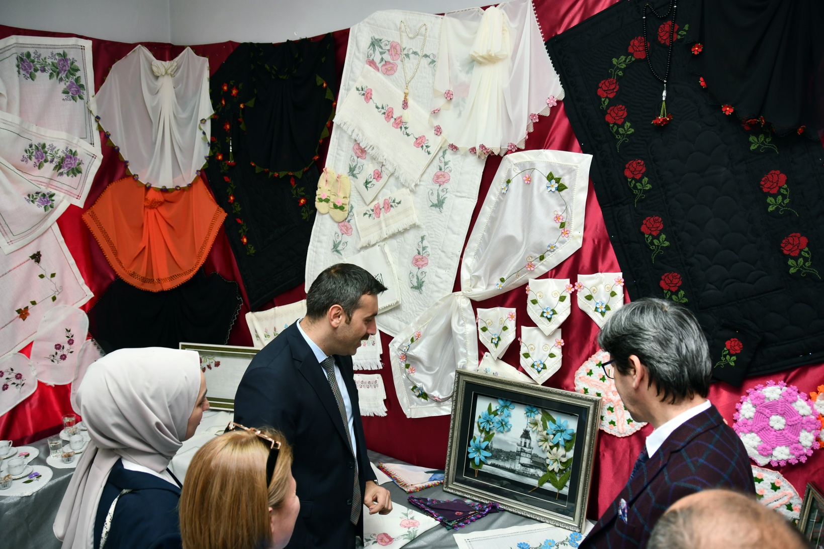 Torul’da Halk Eğitimi sergisi açıldı 26