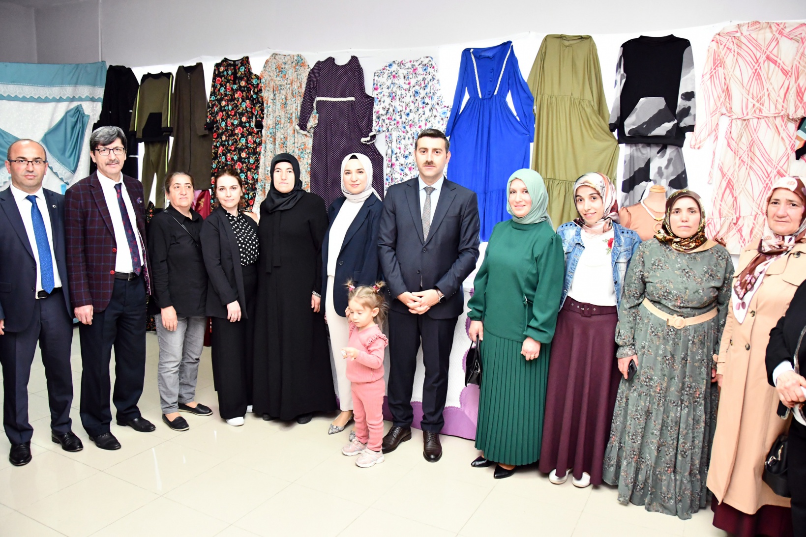 Torul’da Halk Eğitimi sergisi açıldı 6