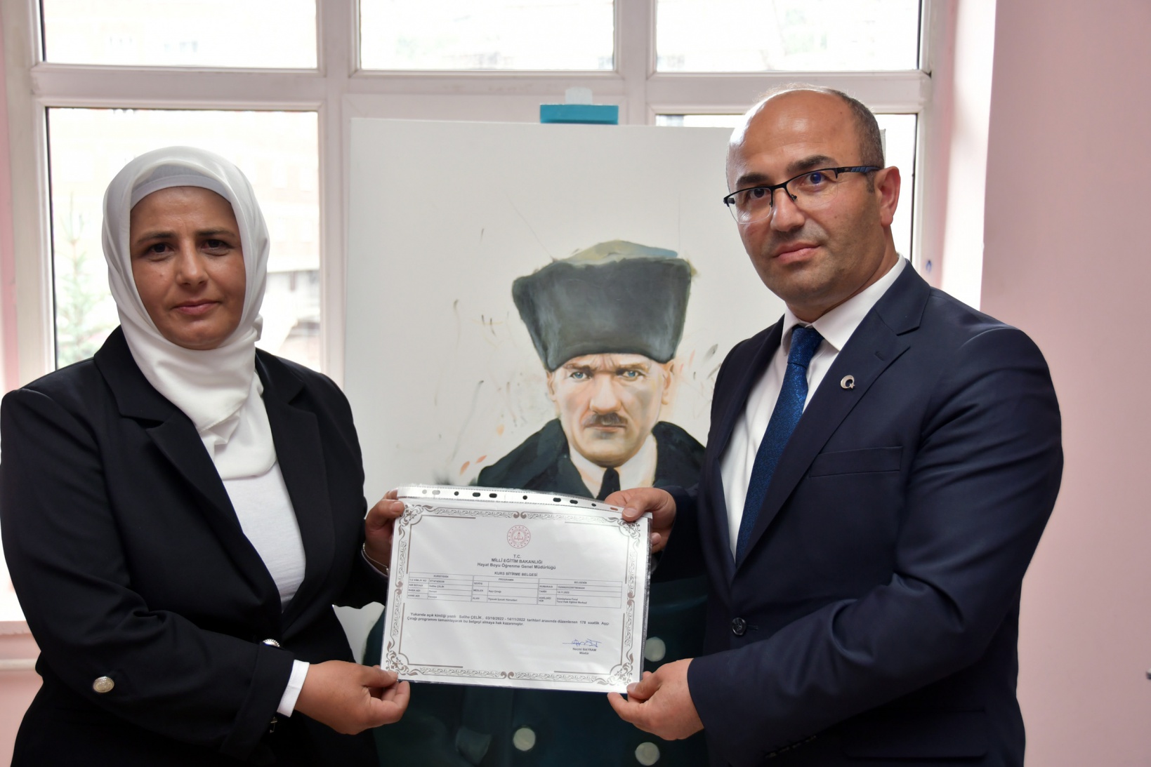 Torul’da Halk Eğitimi sergisi açıldı 22