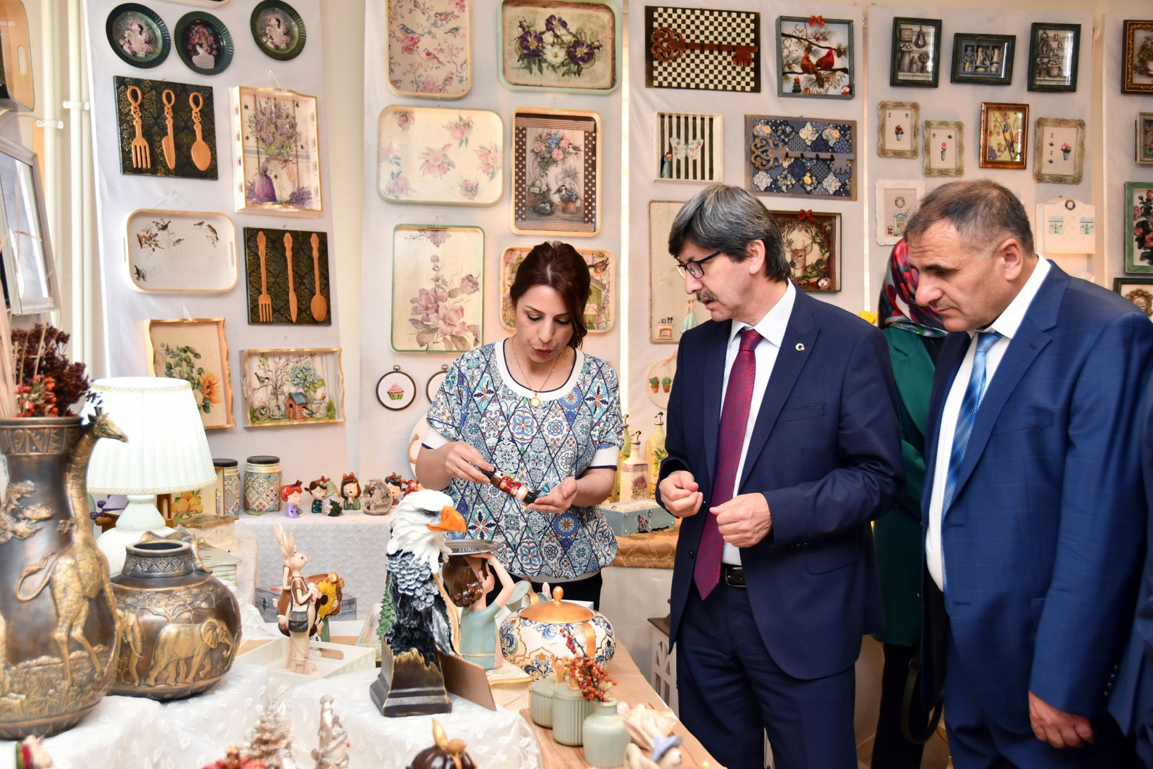 Şiran Halk Eğitimi Merkezinde yılsonu sergisi açıldı 9