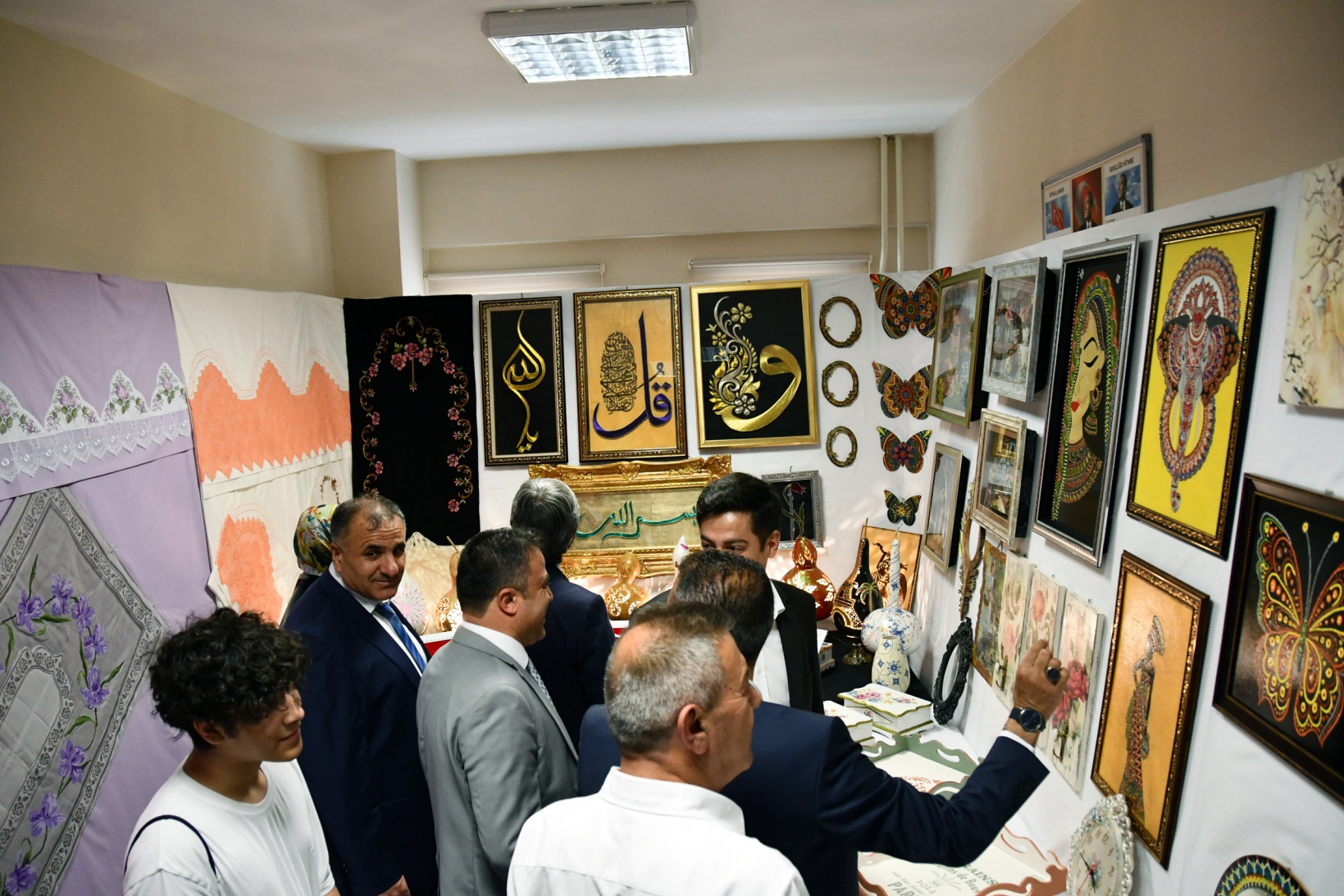 Şiran Halk Eğitimi Merkezinde yılsonu sergisi açıldı 19