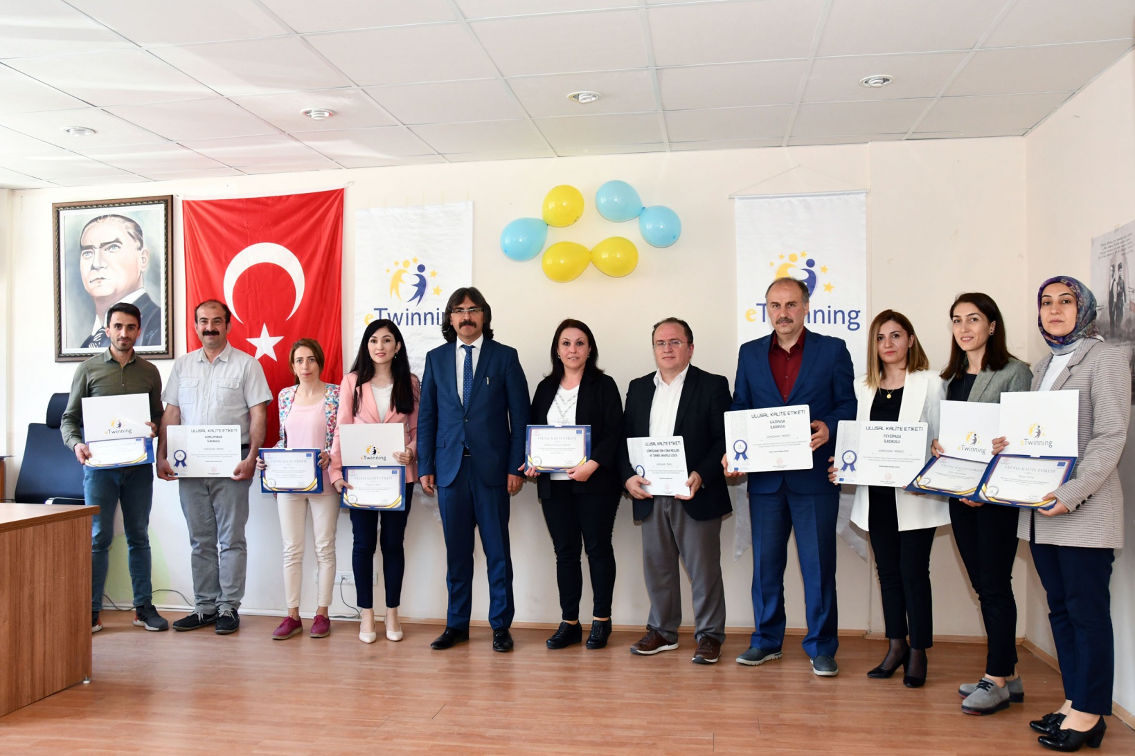 Gümüşhane’den 25 Öğretmen eTwinning projelerinde 30 Kalite Etiketi Aldı 13