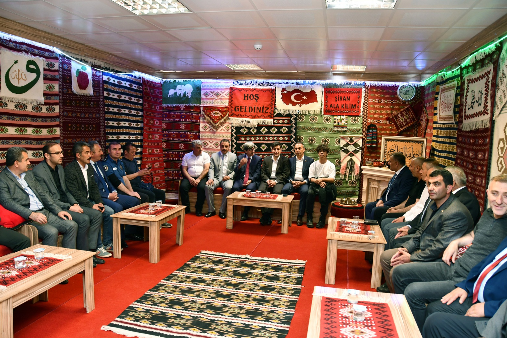 Şiran Halk Eğitimi Merkezinde yılsonu sergisi açıldı 10