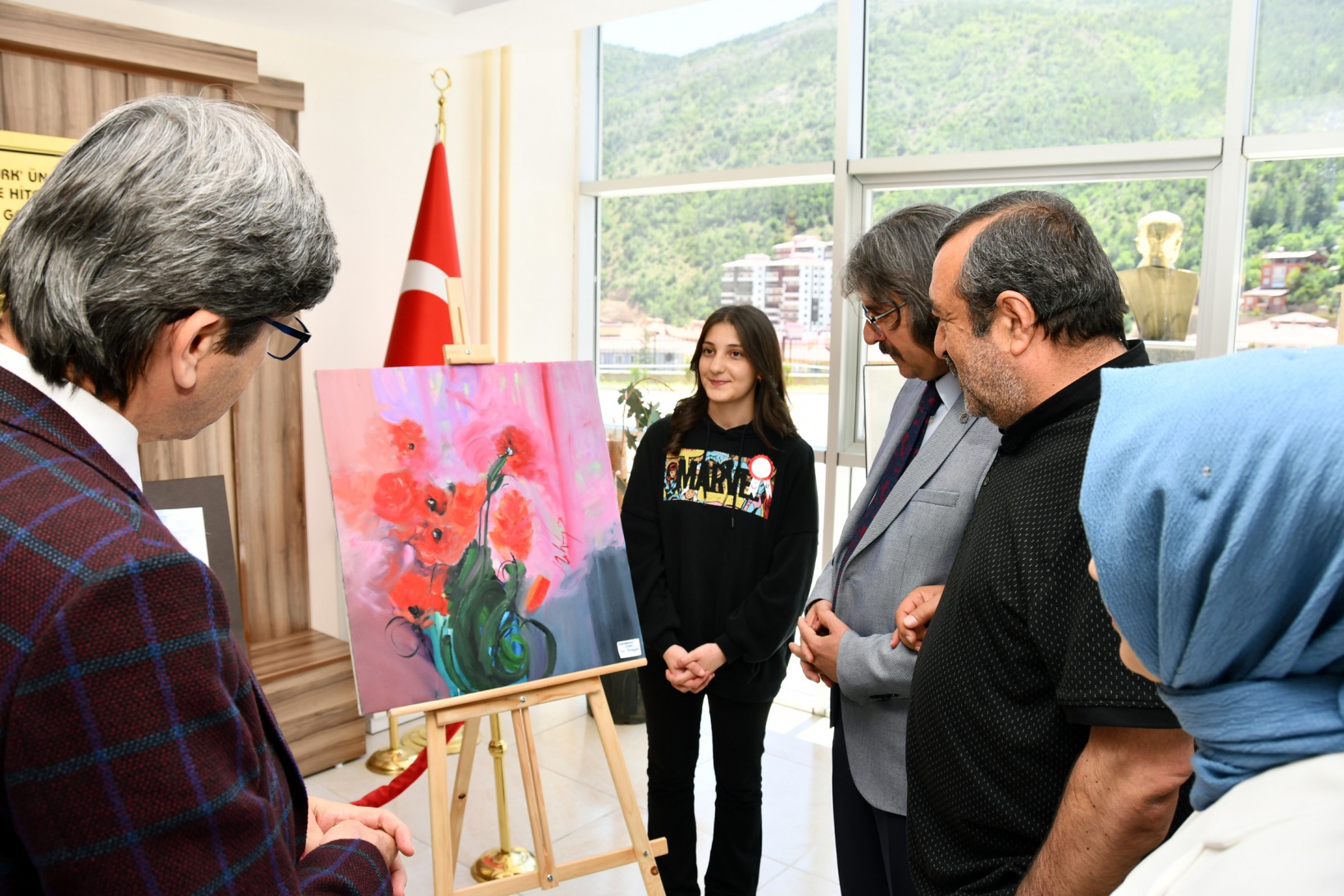 Gümüşhane Lisesi öğrencilerinin resim sergisi beğeni topladı 12