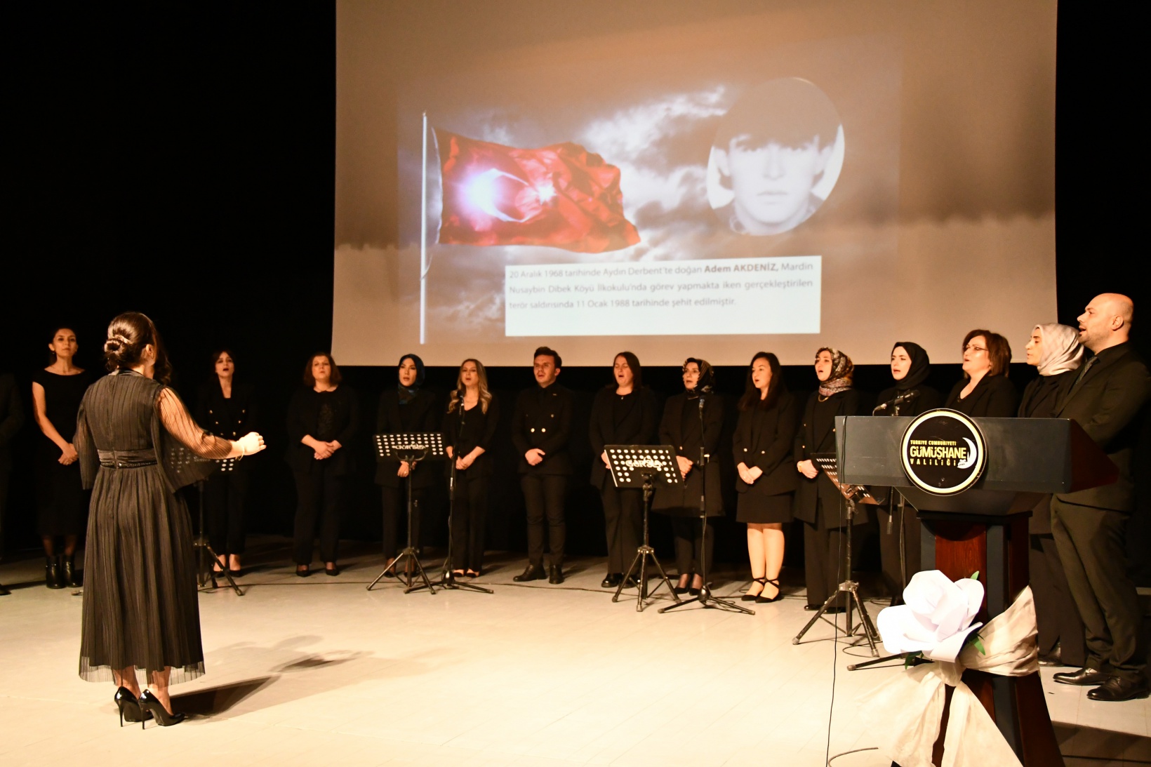 Gümüşhane’de Öğretmenler Günü kutlandı 13