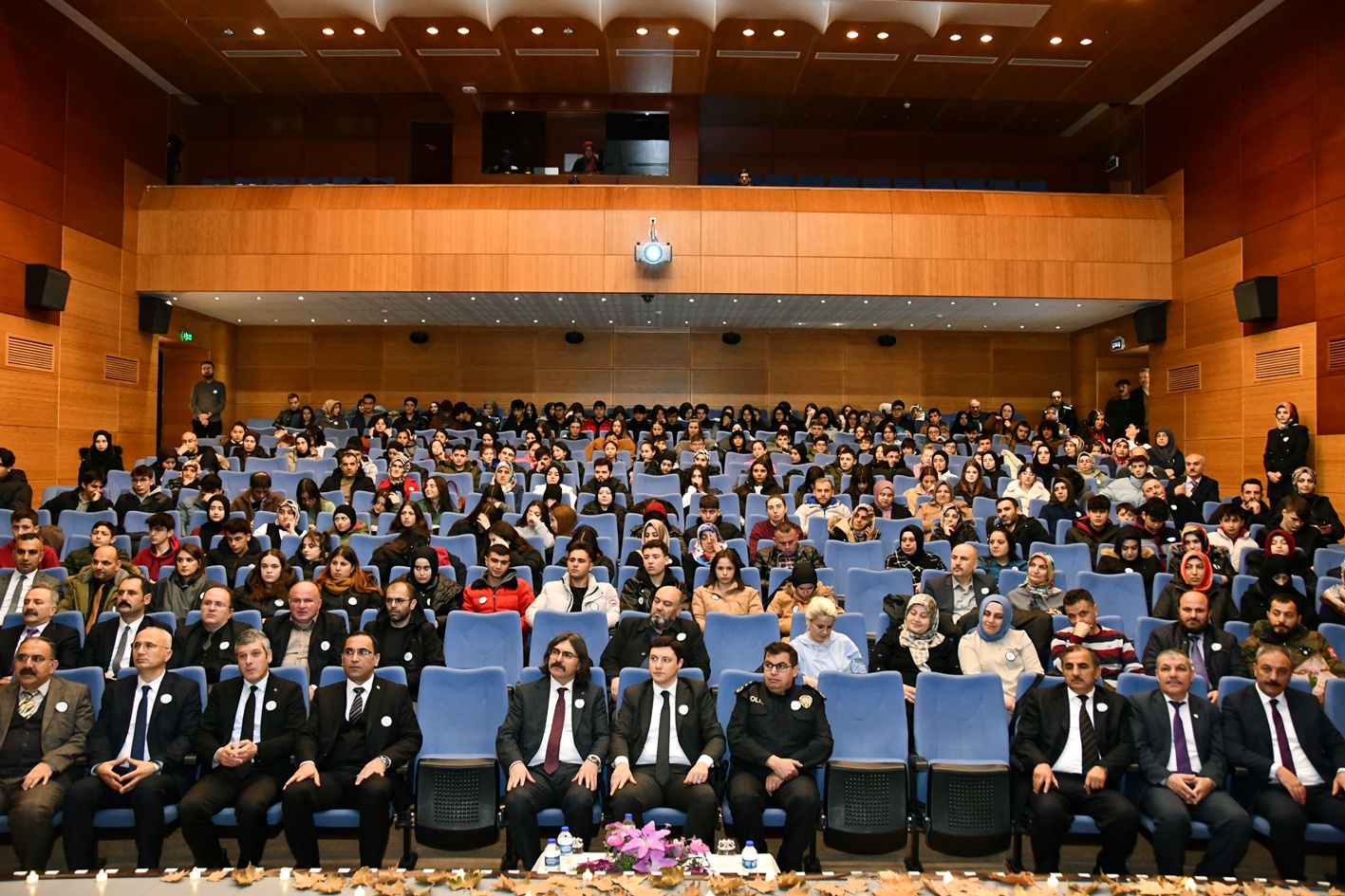 Mehmet Akif Ersoy'u anma programı yapıldı 16