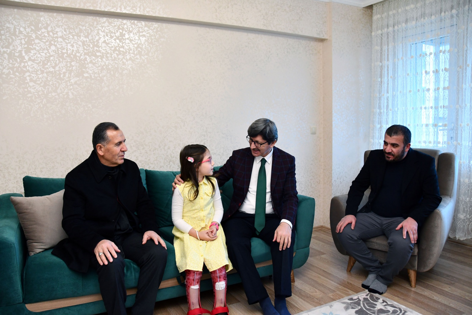 Yalçın’dan minik Kömürcü’ye ziyaret 10