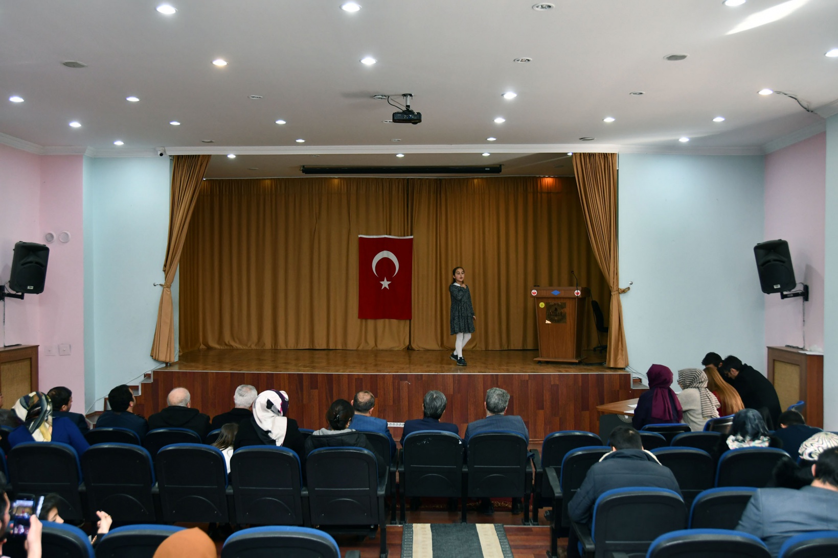 İstiklal Marşını güzel okuma yarışması finali yapıldı 7