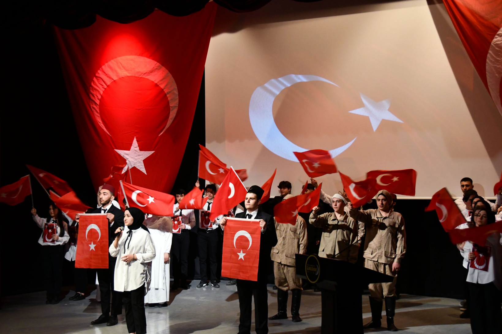 Gümüşhane’de İstiklal Marşı’nın kabulü kutlandı 2