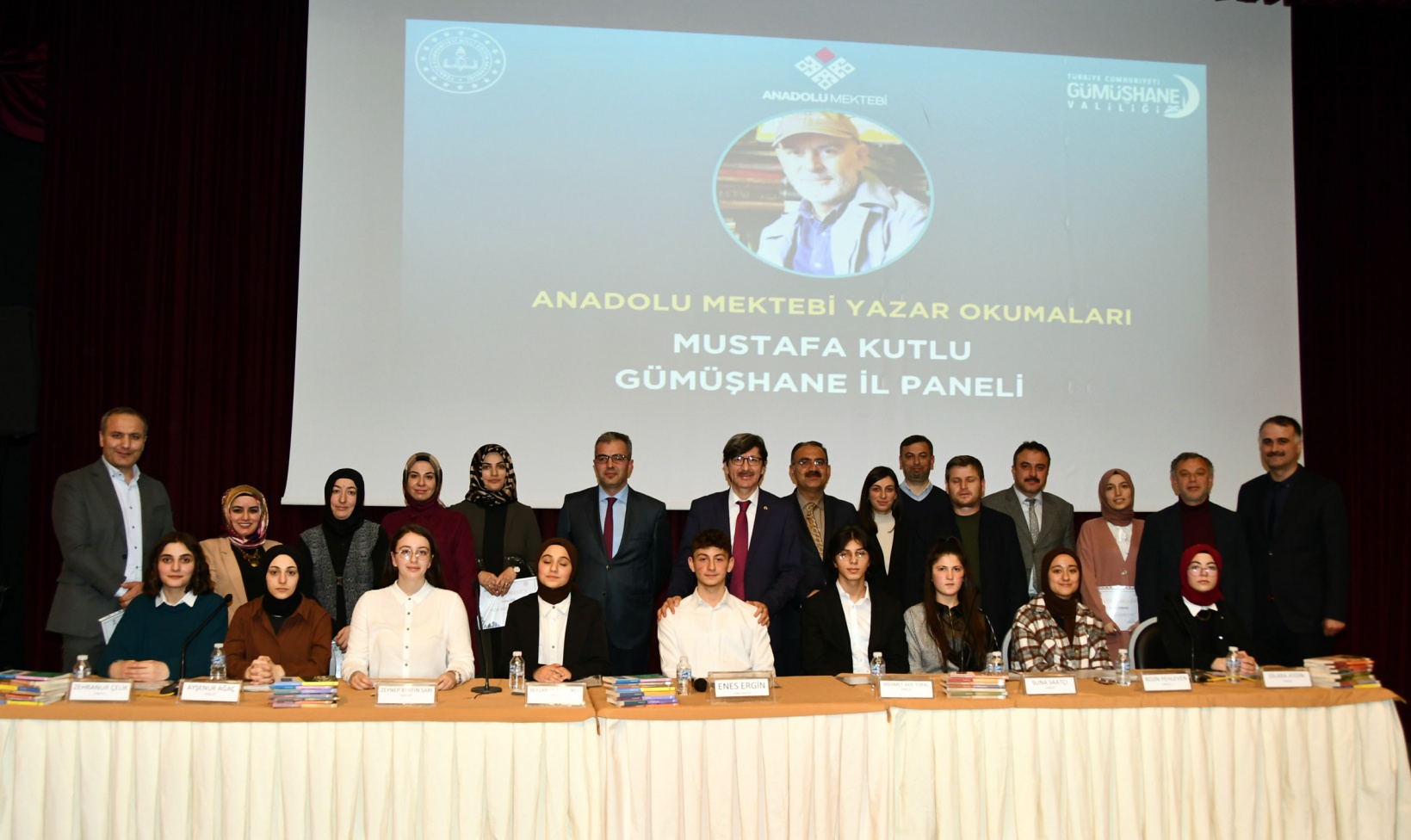 Öğrenciler Mustafa Kutlu il panelini gerçekleştirdi 4