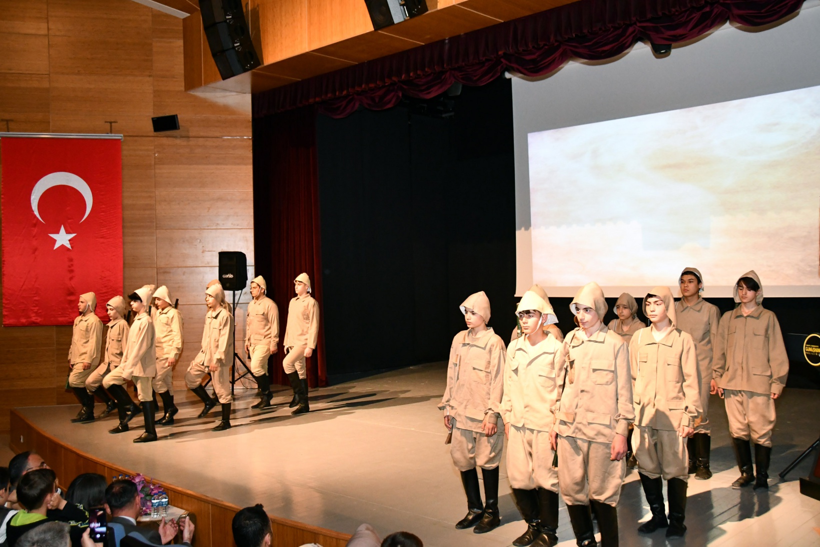 Kut’ül Amare Zaferi kutlandı 14