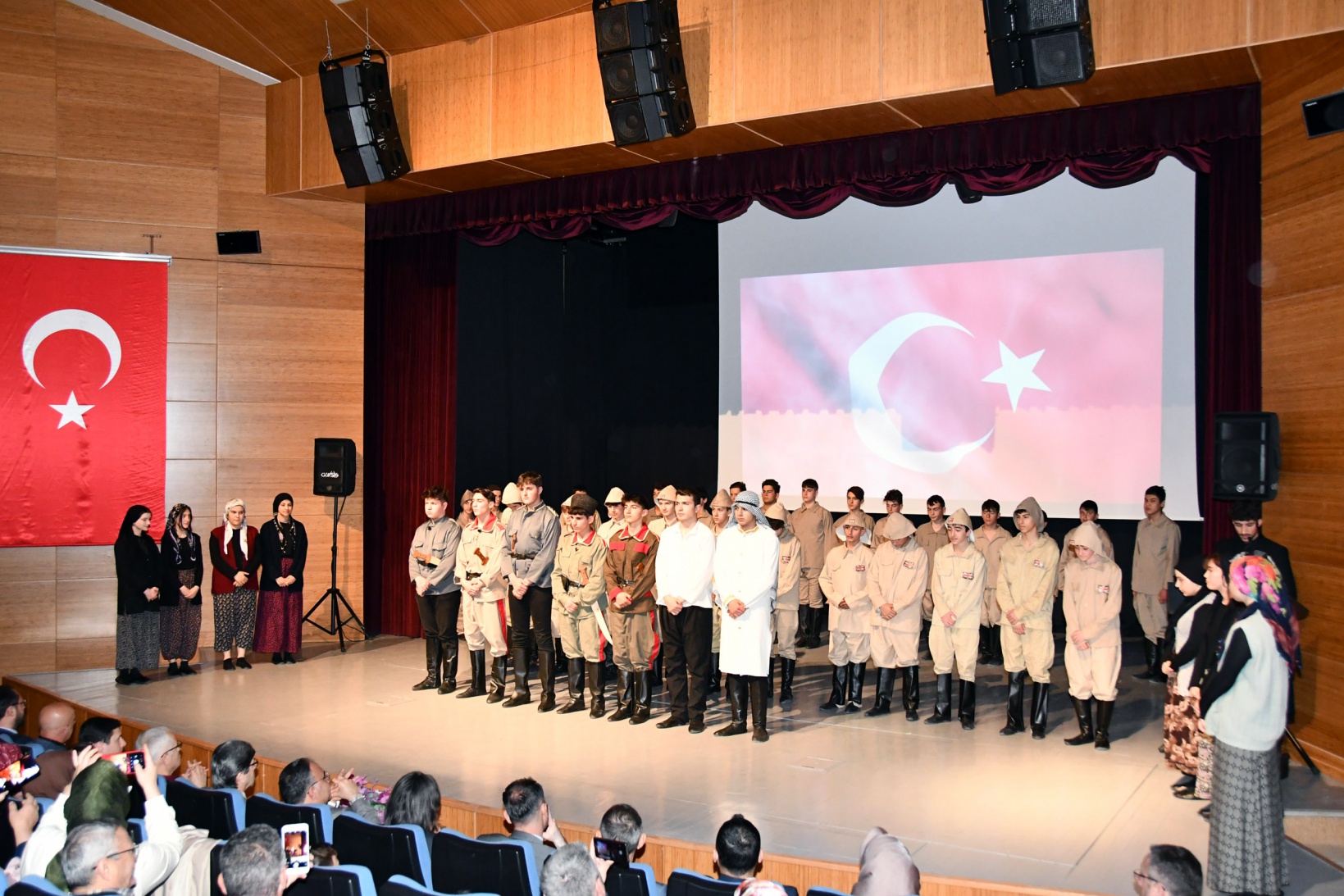 Kut’ül Amare Zaferi kutlandı 15