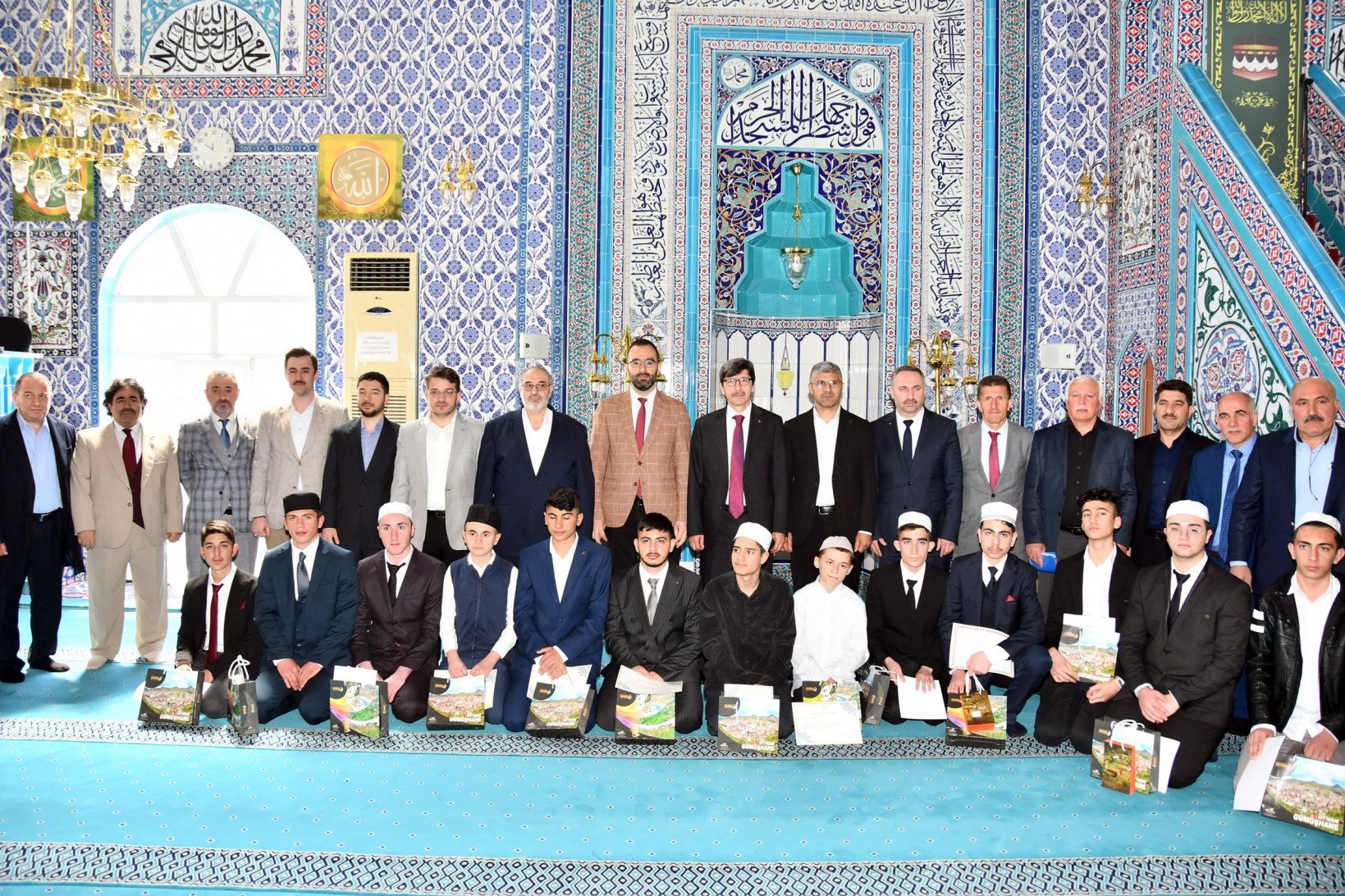 Genç Bilaller ezan okuma yarışması bölge finali yapıldı 15