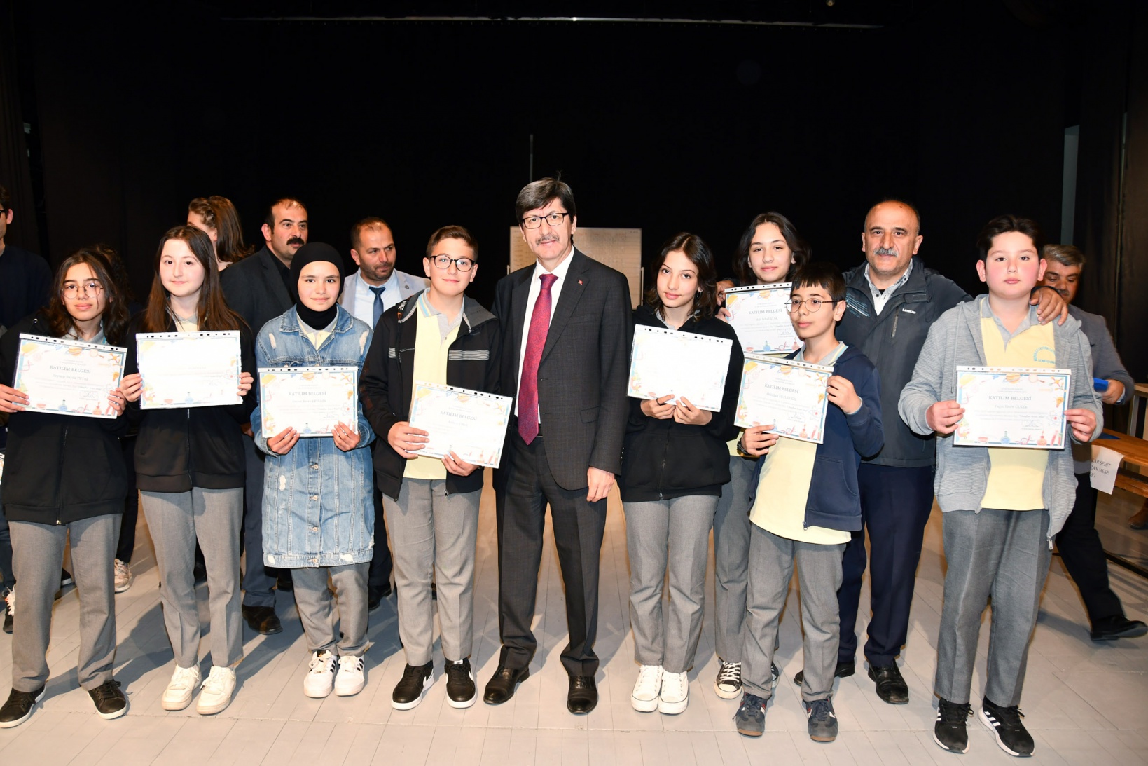 7. sınıf öğrencileri bilgilerini yarıştırdı 9