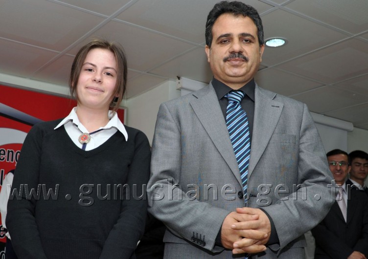 Gümüşhane Okuyor Projesi Ödül Töreni Düzenlendi 4