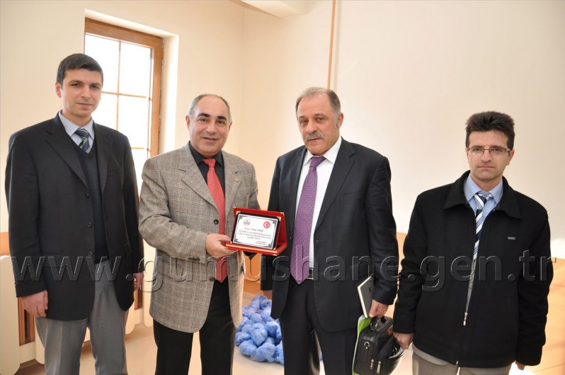 Engelli Öğrencilerin Karne Sevinci 5