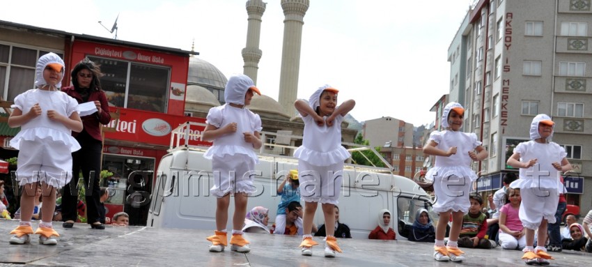 Minikler Merhaba Dedi 15