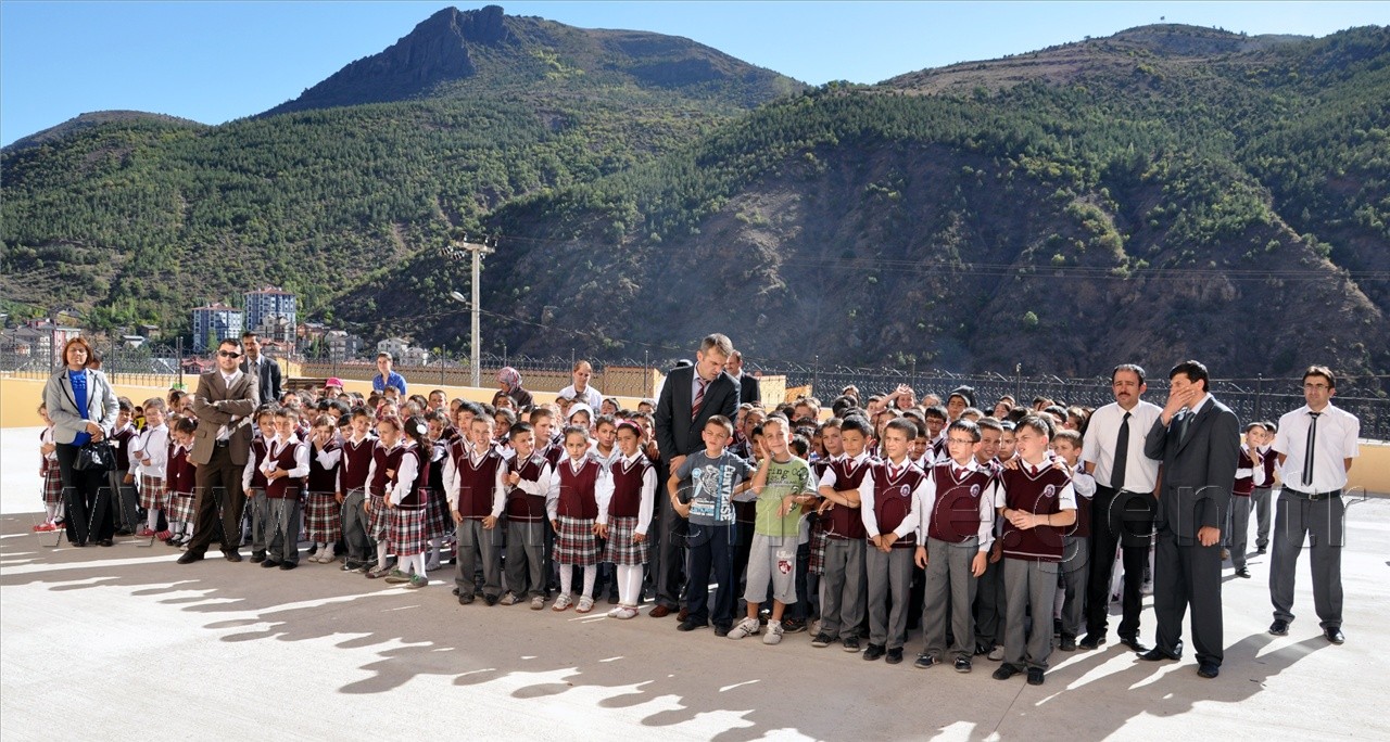 Aysın Rafet'te Ödül Günü 1