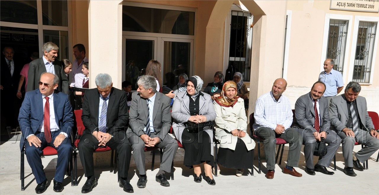 Aysın Rafet'te Ödül Günü 2