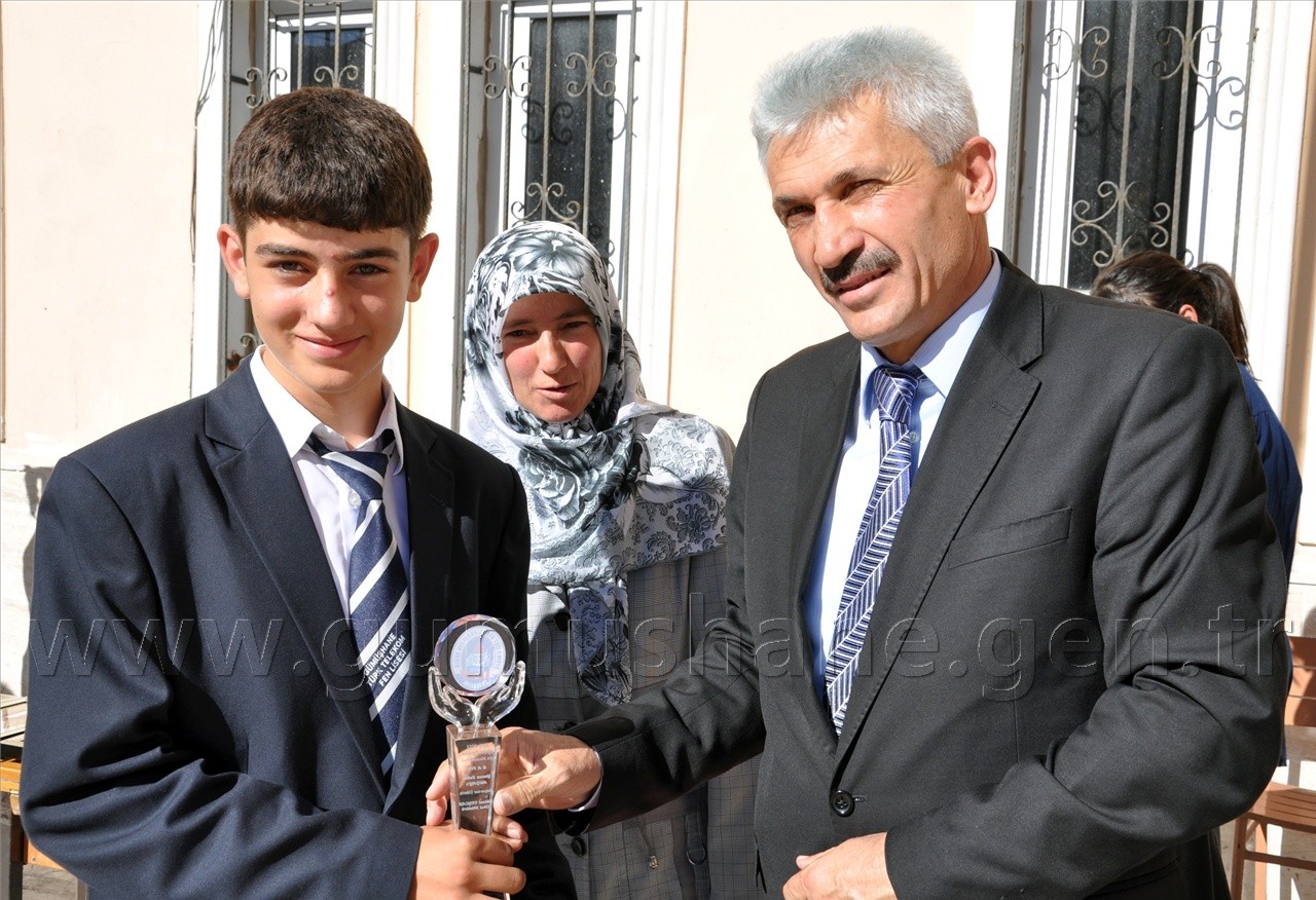 Aysın Rafet'te Ödül Günü 7