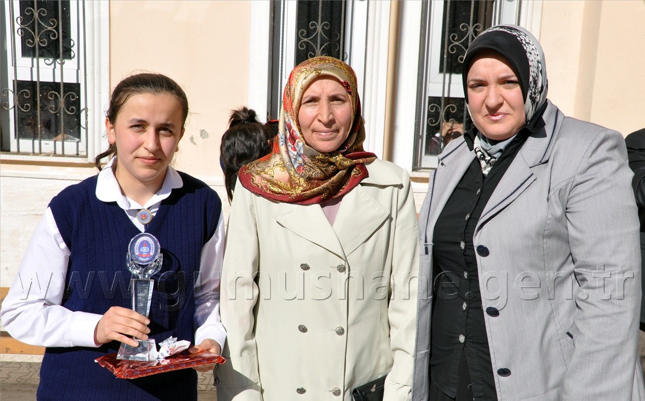 Aysın Rafet'te Ödül Günü 8