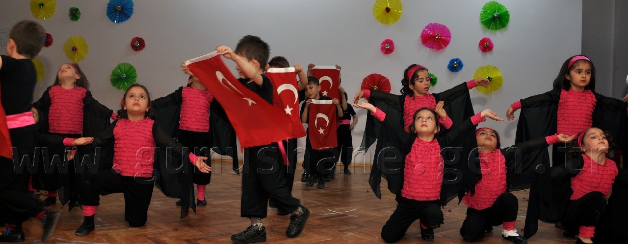 Minikler Kep Attı 4