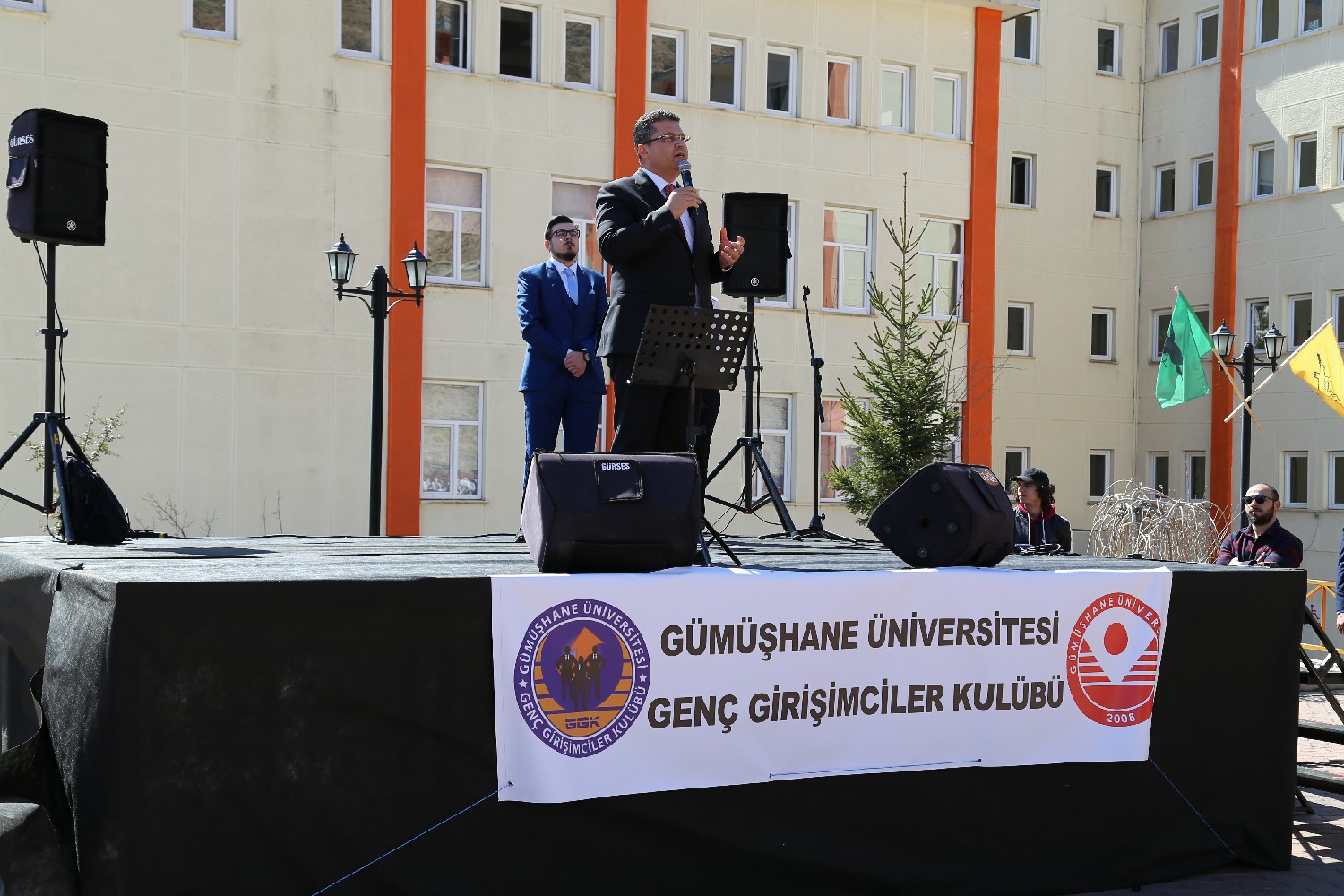 GÜ’de Nevruz Programı Coşkulu Bir Şekilde Kutlandı 4