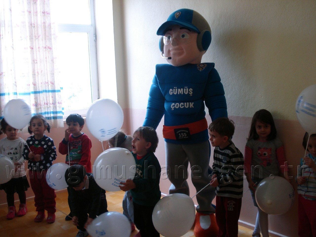 Minikler Gümüş Çocuk’la Tanıştı 3