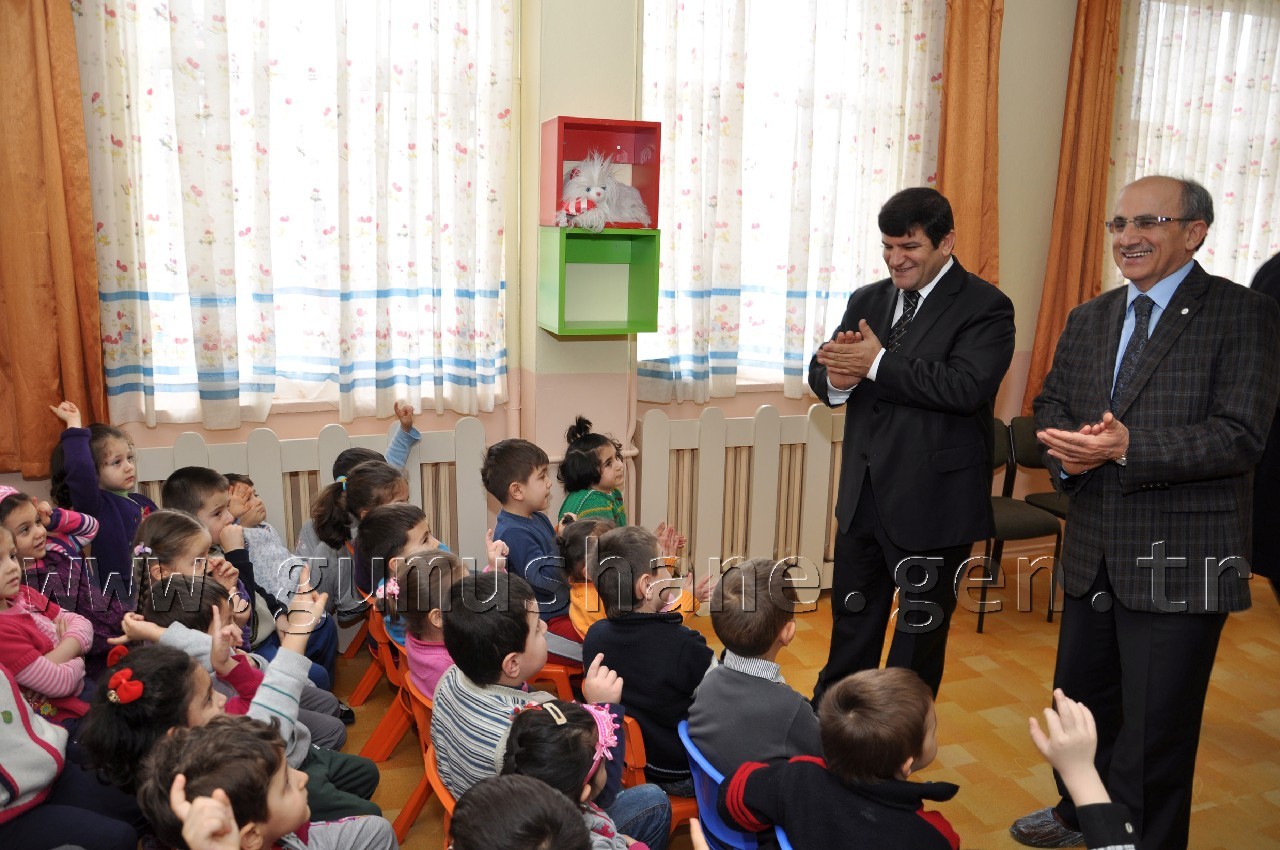 Gümüşhane'de Minik Öğrenciler 10 Bin 597 Adet Pil Topladı 4