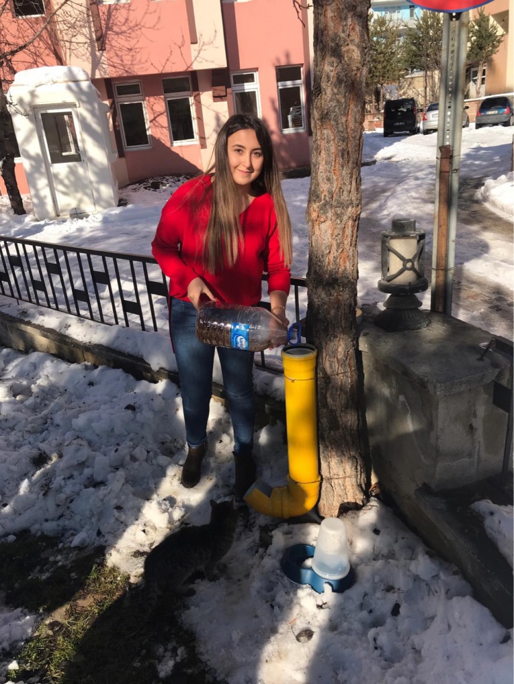 Şiran’da üniversite öğrencilerinden örnek davranış 5