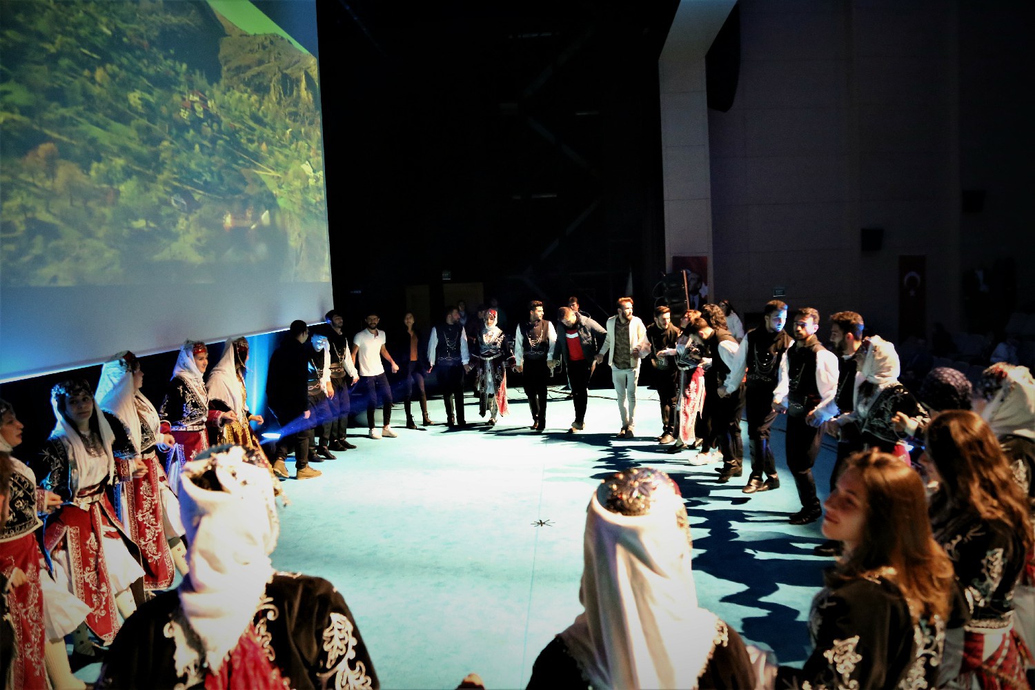 Öğrenciler Grup Canca ile coştu 4