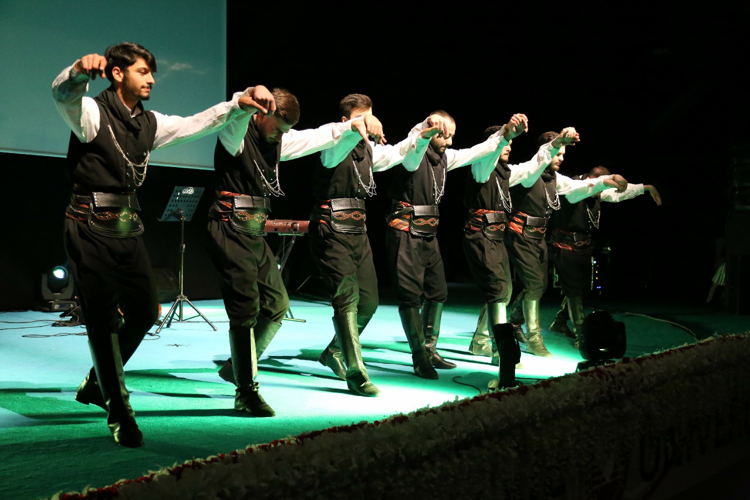 Öğrenciler Grup Canca ile coştu 7