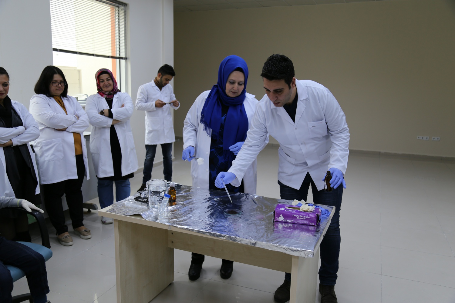 Öğrencilere laboratuvar tanıtıldı 4