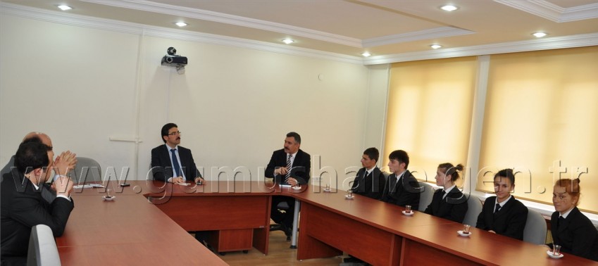 Gümüşhaneli 5 Öğrenci Avrupa Yolcusu  1