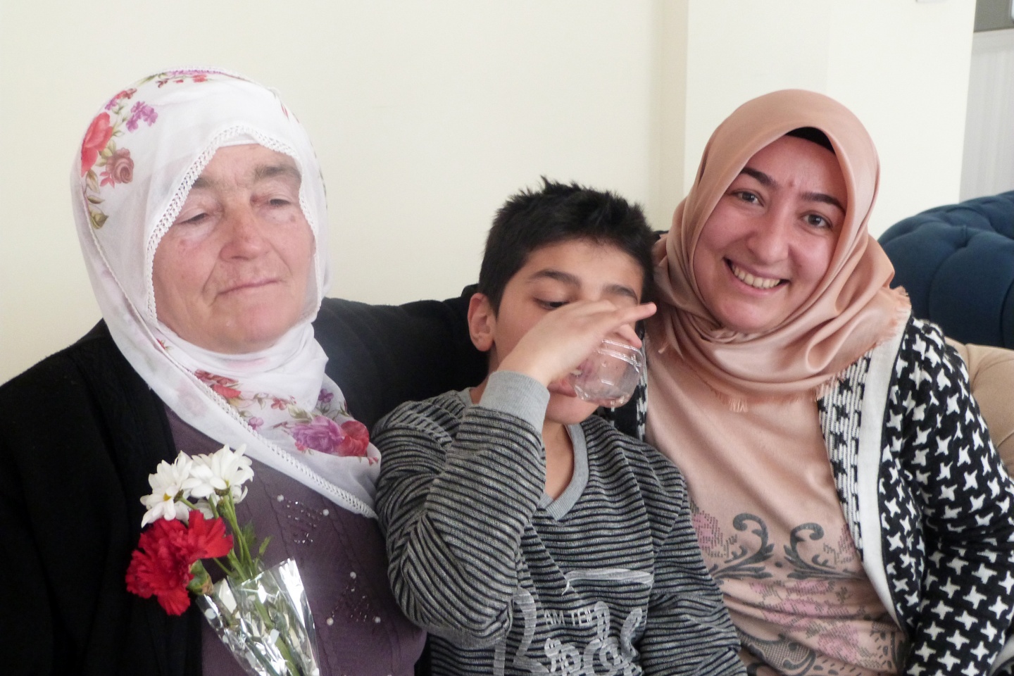 ‘Bir Köprü de Biz Kuralım’ projesi yüz güldürüyor 5