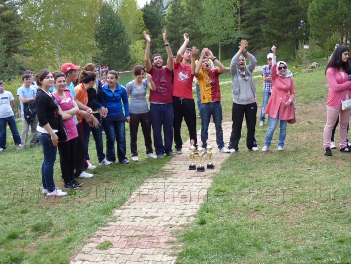 Gümüşhane'de Herkes İçin Spor Yürüyüşü Düzenlendi 23